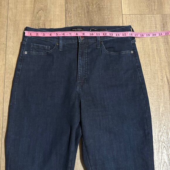 Banana Republic High Rise Flare Jeans Size 32 Dark Wash - Picture 5 of 12